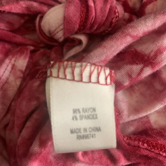 SELF❤️E tie-dye tie front top Size XL - Picture 9 of 9